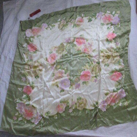 Chinese Floral Silk Large Scarf - Picture 6 of 9